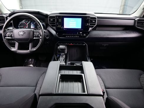 Used 2023 Toyota Tundra SR5 w/ SR5 Convenience Package AWD/4WD image 17