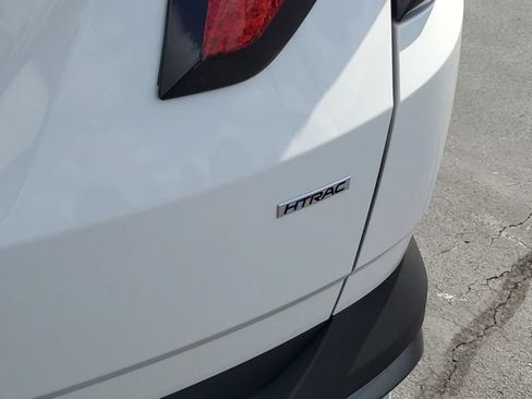 New 2026 Hyundai Tucson SE AWD/4WD image 8