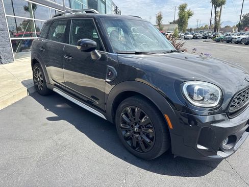 Used 2024 MINI Cooper Countryman S w/ Signature Upholstery Package FWD image 8