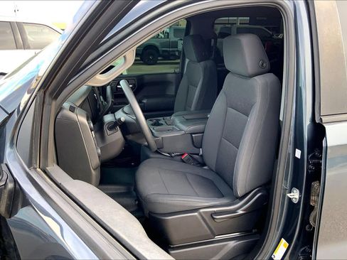 Used 2020 Chevrolet Silverado 1500 Custom Trail Boss w/ Custom Convenience Package image 7