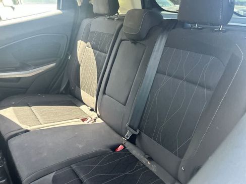 Used 2018 Ford EcoSport SE FWD image 5