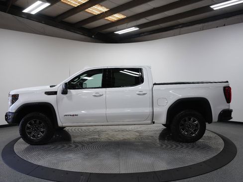 Used 2024 GMC Sierra 1500 AT4X image 6