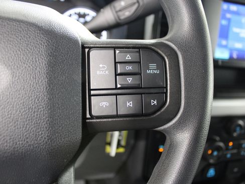 Used 2025 Ford F250 XLT AWD/4WD image 11
