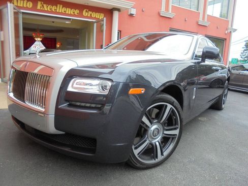 Used 2011 Rolls-Royce Ghost RWD image 56