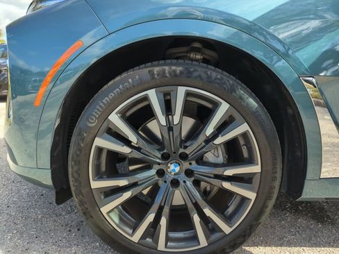 Certified 2023 BMW X7 xDrive40i w/ Executive Package image 36