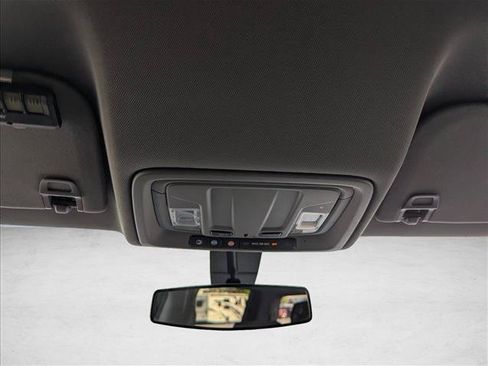 Used 2020 Chevrolet Silverado 1500 Custom w/ Custom Value Package AWD/4WD image 19