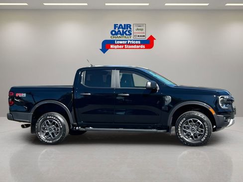 Used 2024 Ford Ranger XLT w/ FX4 Off-Road Package image 7