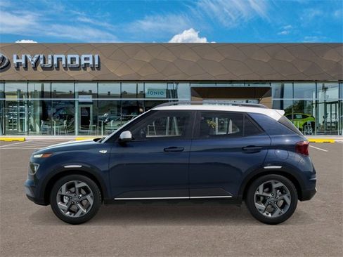 New 2026 Hyundai Venue SEL image 3