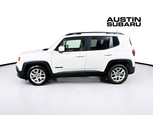 Used 2017 Jeep Renegade Latitude FWD image 4