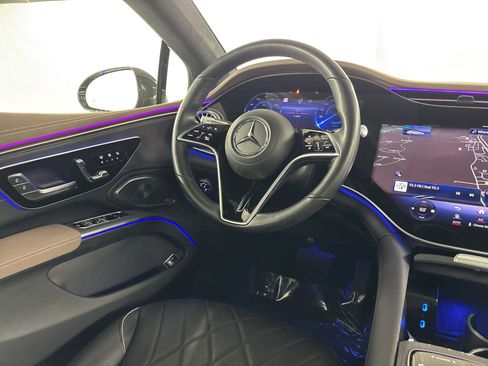 Certified 2023 Mercedes-Benz EQS 580 4MATIC Sedan image 28