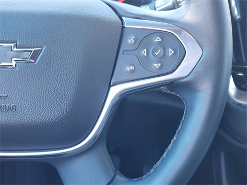 Used 2023 Chevrolet Traverse RS image 29