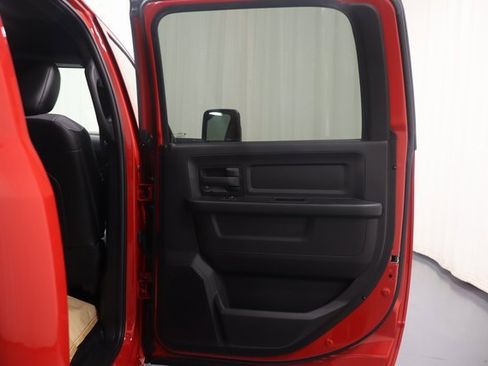 Used 2024 RAM 3500 Tradesman image 15