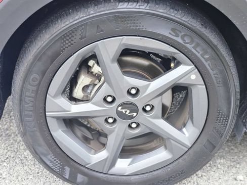 Used 2025 Kia K4 FWD image 10