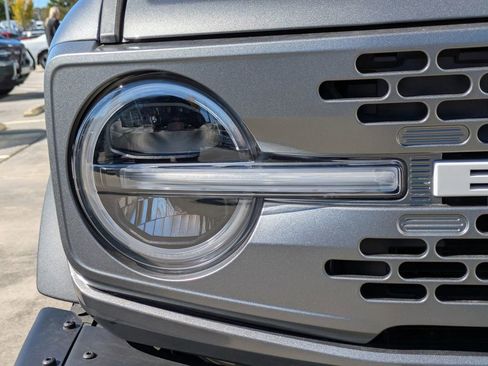 New 2025 Ford Bronco Badlands image 9