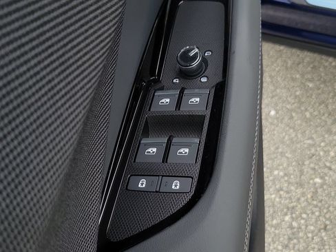 New 2026 Audi Q3 quattro 2.0T AWD/4WD image 21
