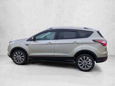 Used 2018 Ford Escape Titanium image 8