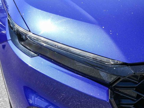 Used 2023 Honda CR-V Sport image 14