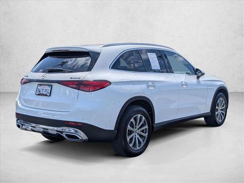 Used 2026 Mercedes-Benz GLC 300 4MATIC image 5