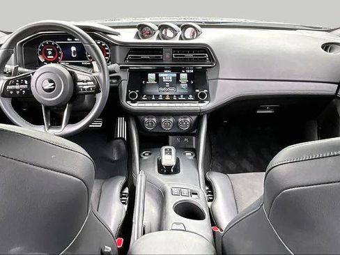 Certified 2025 Nissan Z Performance w/ Floor Mat Package RWD image 16
