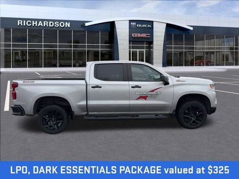 Used 2022 Chevrolet Silverado 1500 LT Trail Boss w/ Convenience Package II image 8