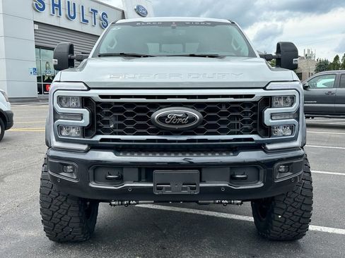 New 2026 Ford F250 Lariat w/ Black Appearance Package AWD/4WD image 32