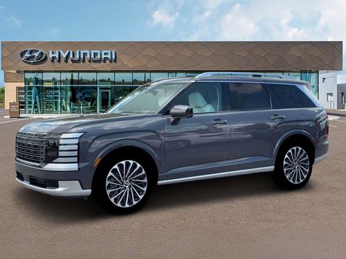 New 2026 Hyundai Palisade Calligraphy FWD image 3