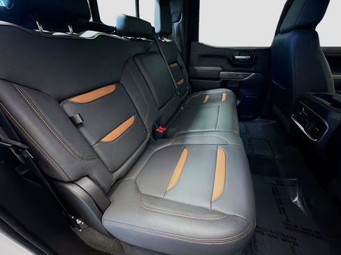 Used 2021 GMC Sierra 1500 AT4 w/ AT4 Premium Package image 14