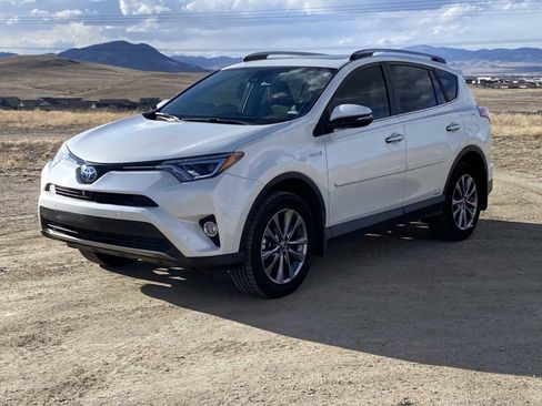 Used 2017 Toyota RAV4 Limited w/ Advanced Technology Package image 11