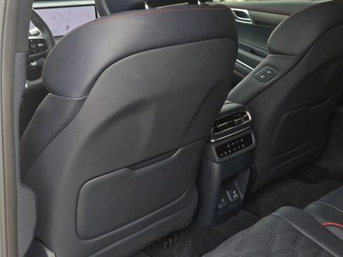 Used 2025 Genesis GV80 3.5T image 24