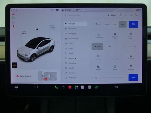 Used 2021 Tesla Model Y Long Range AWD/4WD image 12