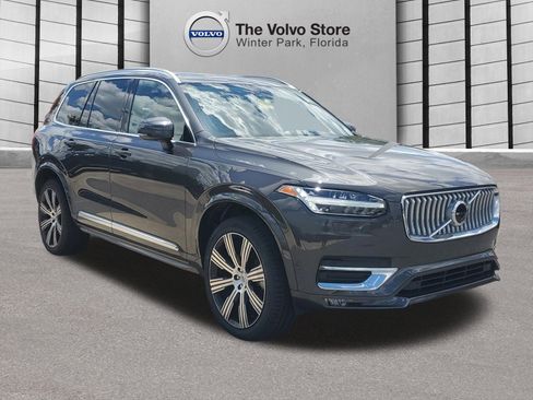 Certified 2024 Volvo XC90 B6 Ultimate w/ Protection Package Premier AWD/4WD image 3