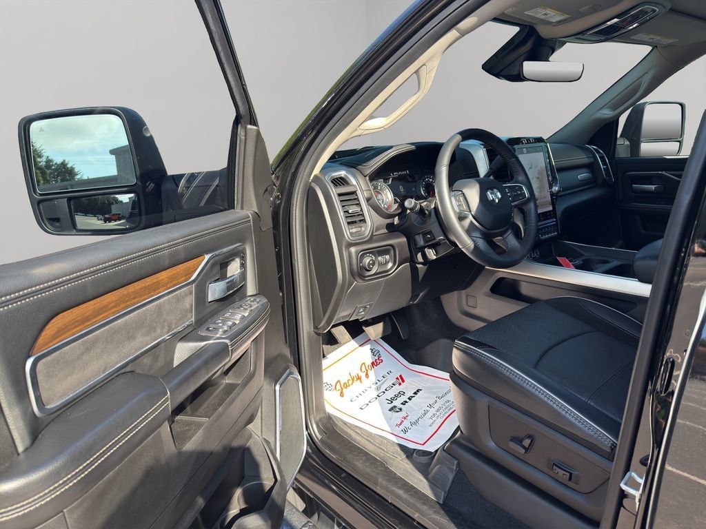 Used 2024 RAM 3500 Laramie w/ Safety Group AWD/4WD image 6