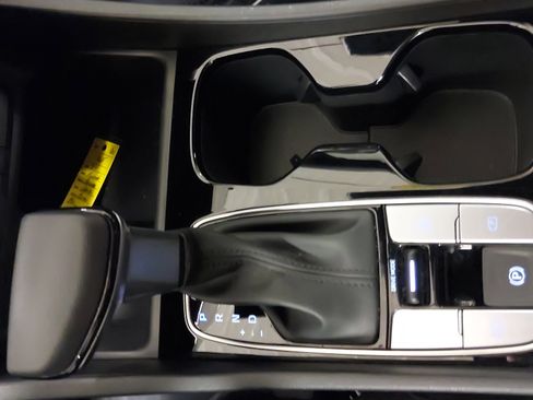 Used 2024 Hyundai Santa Cruz SEL w/ Activity Package image 21