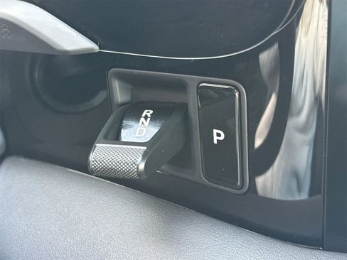 Used 2024 Porsche Taycan 4S image 25