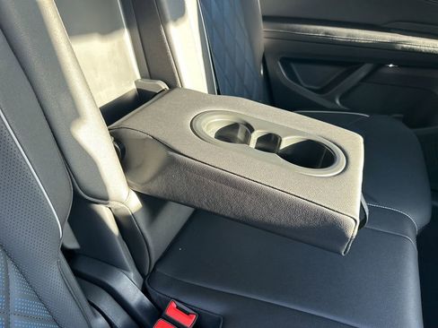 New 2026 Volkswagen Atlas Cross Sport SEL Premium R-Line image 54