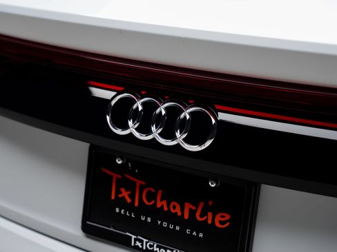 Used 2022 Audi SQ8 Premium Plus AWD/4WD image 30