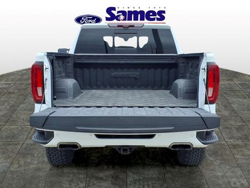 Used 2021 GMC Sierra 1500 AT4 w/ AT4 Premium Package AWD/4WD image 11