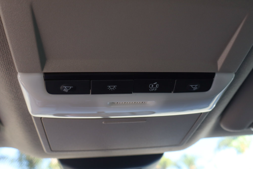 Used 2025 Nissan Sentra S FWD image 26