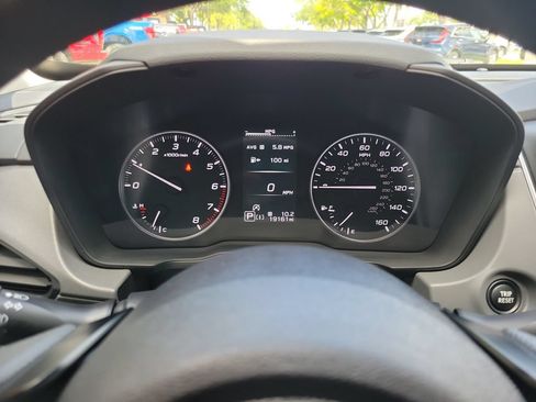 Used 2025 Subaru Crosstrek 2.5i Premium AWD/4WD image 20