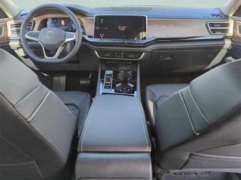 New 2026 Volkswagen Atlas SE image 43