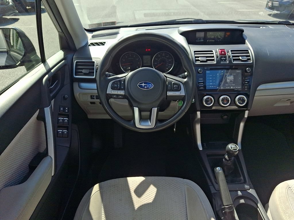 Used 2017 Subaru Forester 2.5i Premium AWD/4WD image 11