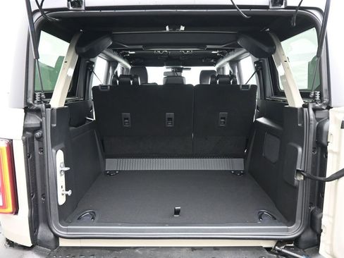 New 2025 Ford Bronco Outer Banks image 24