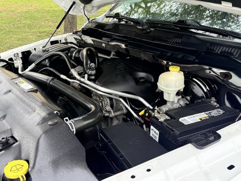 Used 2015 RAM 1500 Laramie w/ Convenience Group image 34