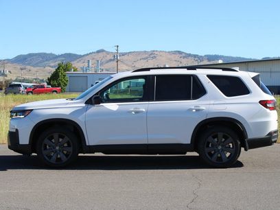 New 2026 Honda Pilot Sport