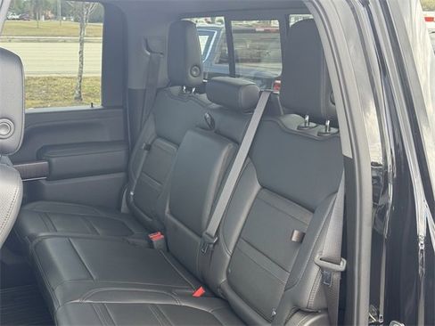 Used 2023 GMC Sierra 2500 Denali image 30