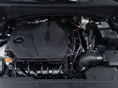 Certified 2025 Hyundai Tucson SE image 28