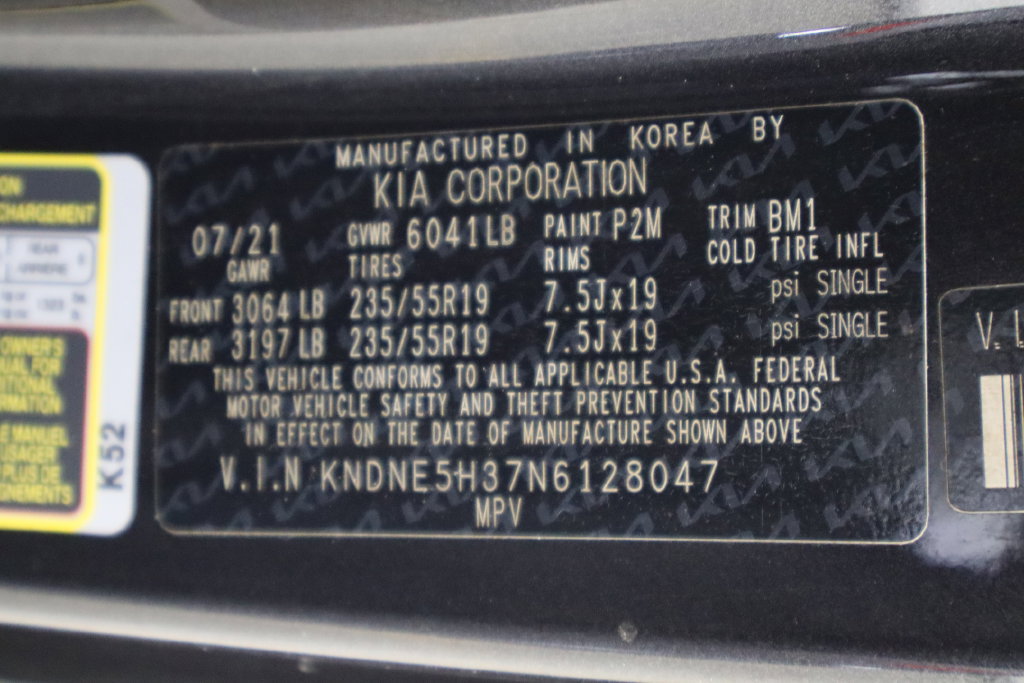 Used 2022 Kia Carnival SX FWD image 41