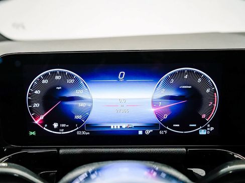 Certified 2024 Mercedes-Benz GLA 250 image 25