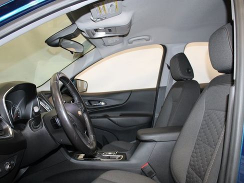 Used 2020 Chevrolet Equinox LT image 9