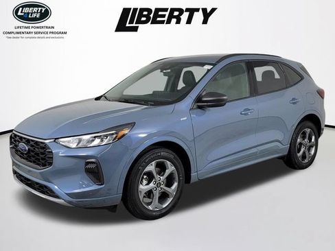 Used 2023 Ford Escape ST-Line w/ Tech Pack #1 AWD/4WD image 7